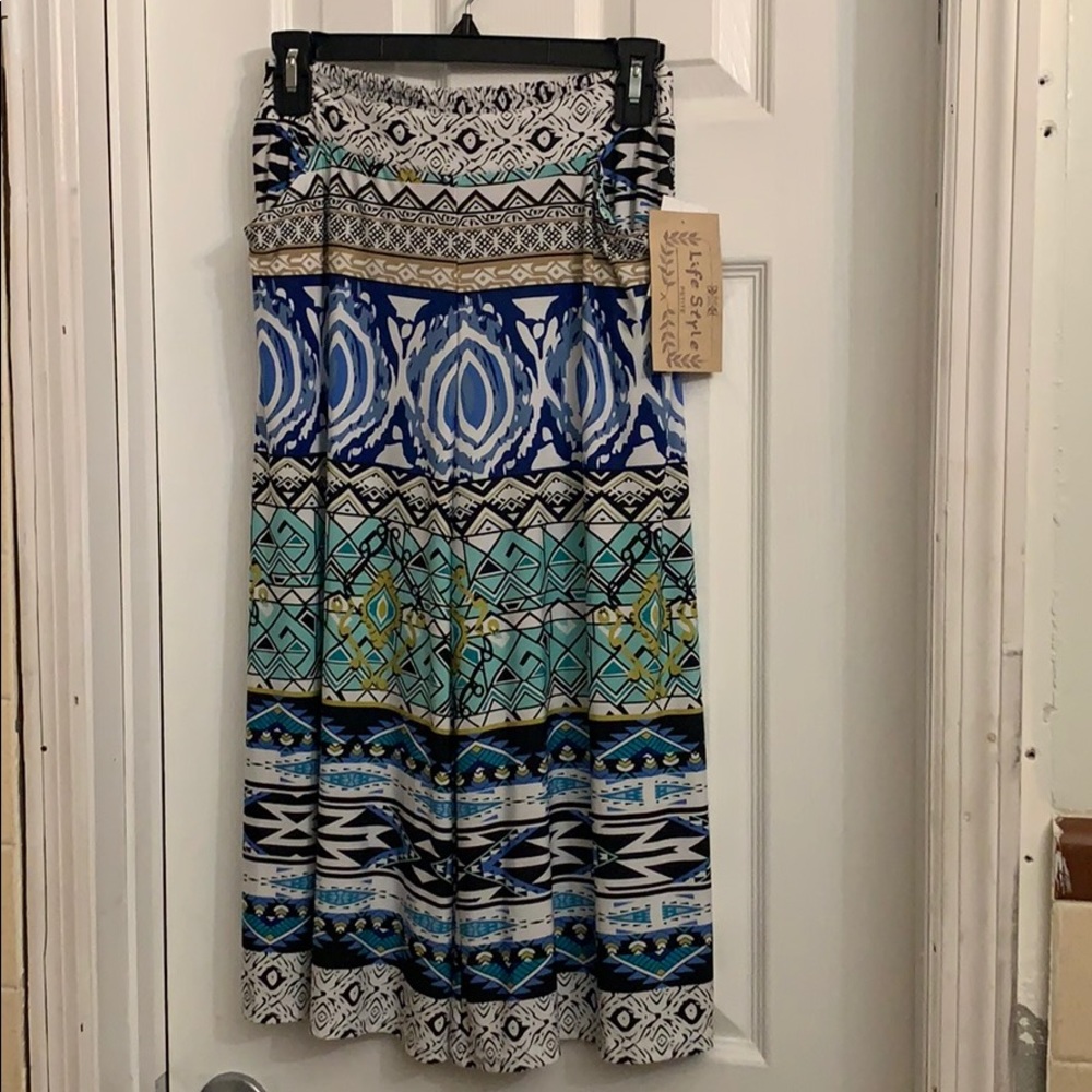 Life Style Petite Medium wide legged Capri pants
